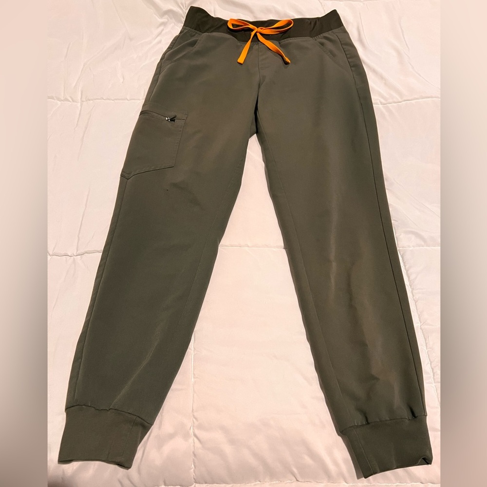 Figs Zamora Jogger Scrub Pants- moss, small